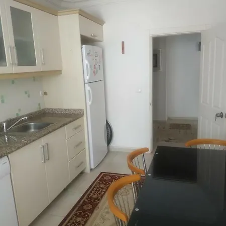 Apartament Махмутлар Апартаменты